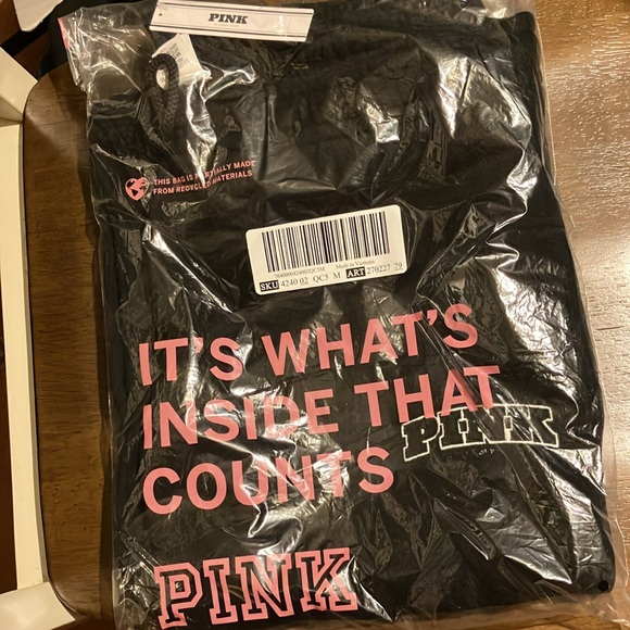 🔥VS Pink NEW RELEASE Ivy Fleece capri jogger sweatpants sz M NWT - Picture 5 of 6